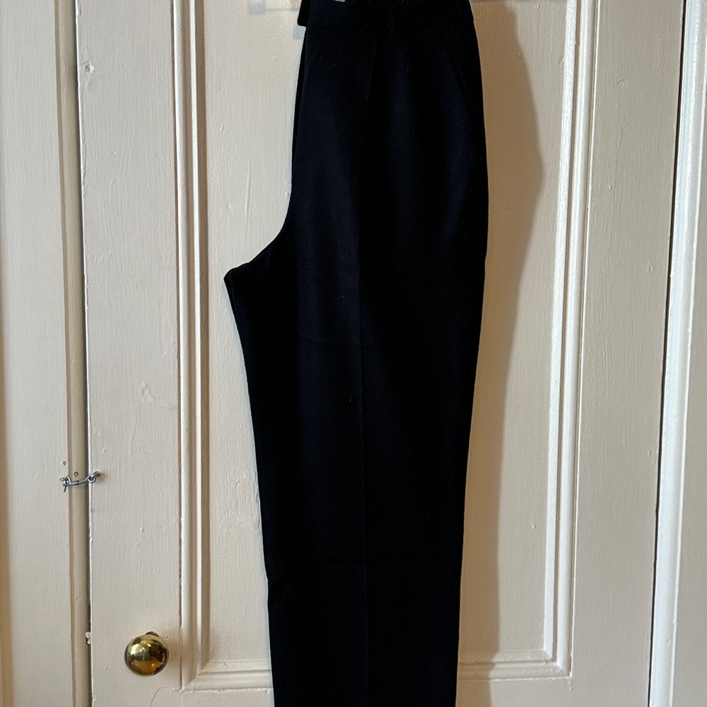 Pendleton Classic Black Wool Garment - image 3